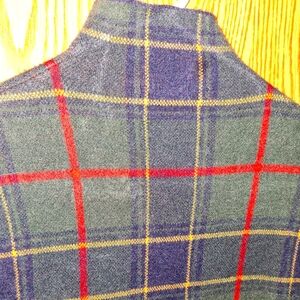 TAHARI TURTLENECK SWEATER TOP